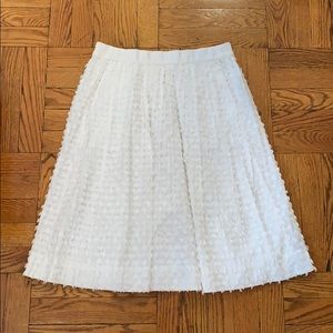 Knee length skirt with detail
